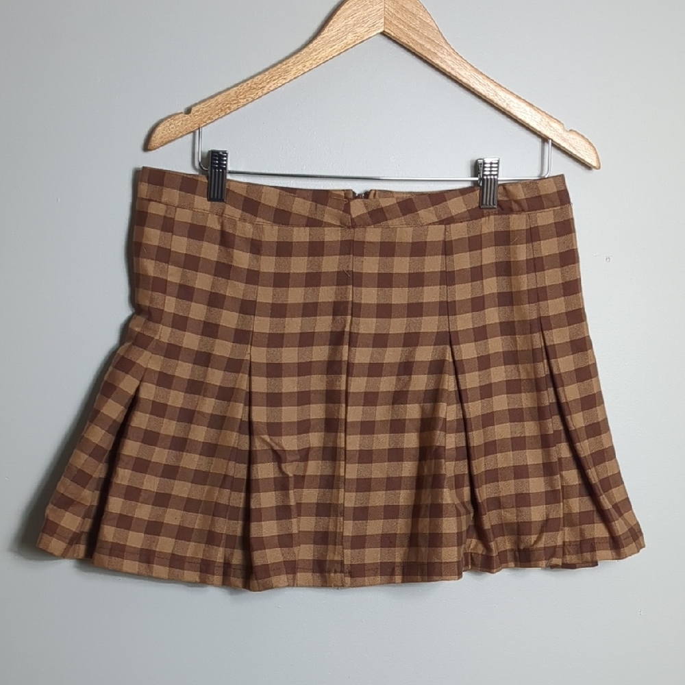 Ardene Skater Mini Skirt in Brown and Tan Plaid